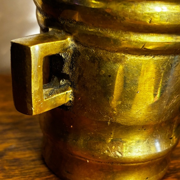 Antique 19th century solid brass double handled apothecary mortar - Picture 3 of 7